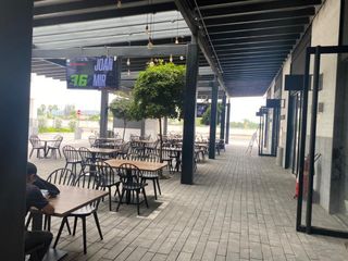 Foto 2 de Locales Comerciales en Alquiler Vía Salitre