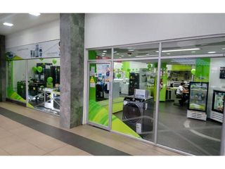 CC. ALBAN BORJA SE VENDE LOCAL COMERCIAL 459.21M2 EXCELENTE UBICACIÓN.