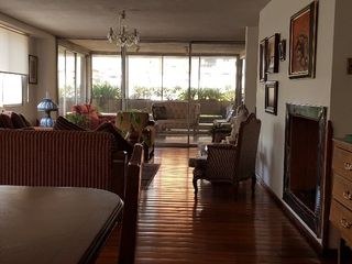 Departamento Sector La Carolina $ 250000. 300 metros