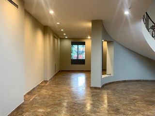 Casa en Venta en Urdesa