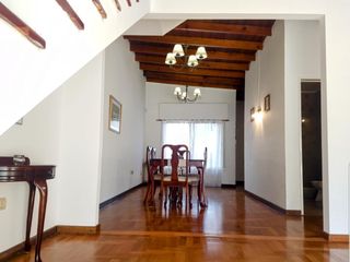 Casa en venta 133  60 y 61 - La Plata