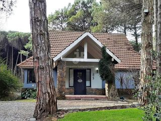 Foto 2 de Codigo 672 - Carilo - Casa En Alquiler