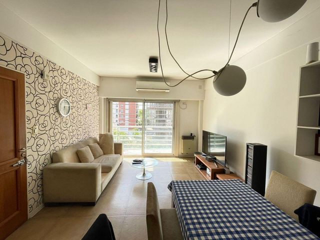 Venta Departamento 3 Ambientes Con Cochera En Quilmes Centro Plaza Conesa