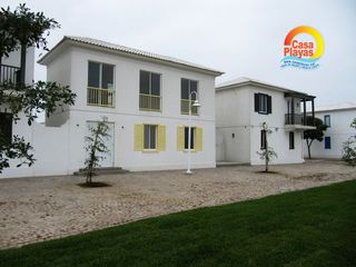 Foto 2 de Casa Playa frente al mar de Venta, Via a Data km 18, ciudadela privada