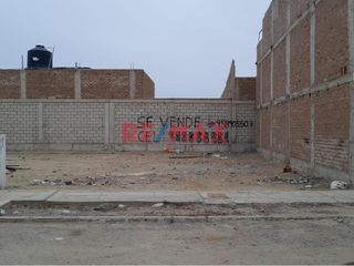 ¡Gran Oportunidad! Terreno en Venta en Huanchaco 🌊
📍 A pasos del Óvalo Huanchaco – zona de alto crecimiento
📐 Área: 138.45 m²
🏘️ Zonificación: Urba