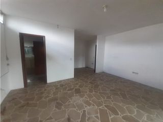 ALQUILO CASA EN URDESA IDEAL PARA OFICINA