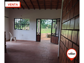 Foto 8 de #VENTA PARCELA PLANA DE 1 HÉCTAREA CON CASA AMPLIA