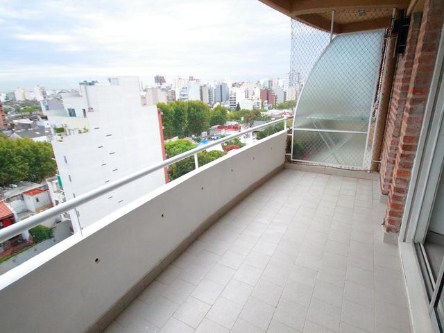 DIRECTORIO 3325: IMPECABLE 1 ambiente   balcón   (opcional) cochera
