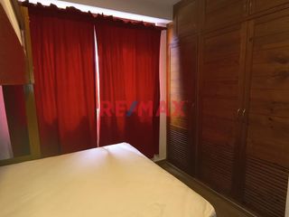 Foto 8 de Descubre la serenidad y comodidad de vivir cerca del mar en este encantador departamento flat ubicado en el corazón de Huanchaco, Trujillo. 🌊

🏠 **D