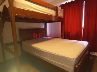 Foto 12 de Descubre la serenidad y comodidad de vivir cerca del mar en este encantador departamento flat ubicado en el corazón de Huanchaco, Trujillo. 🌊

🏠 **D