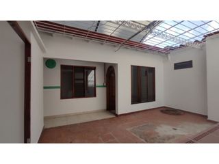 Casa - Bodega para Arriendo en Medellin / 280 M2