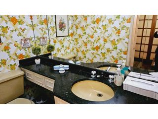Foto 5 de VENTA CASA SANTA PAULA  3 O 4 ALCOBAS  $2300MILL
