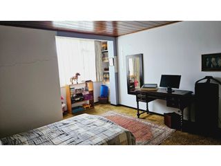 Foto 22 de VENTA CASA SANTA PAULA  3 O 4 ALCOBAS  $2300MILL