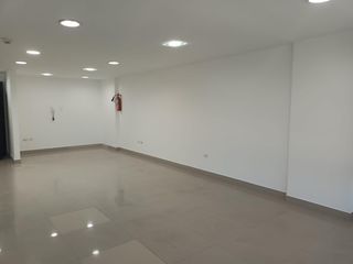Iñaquito, Oficina en  Renta, 70m2, 1 ambiente .
