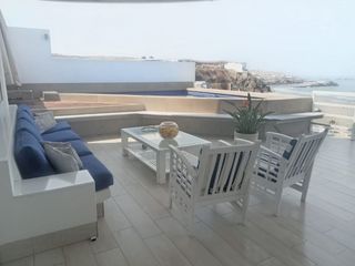 Foto 8 de LISTA PARA MUDARSE! ESPECTACULAR CASA DE PLAYA AMOBLADA EN LOMAS DEL MAR