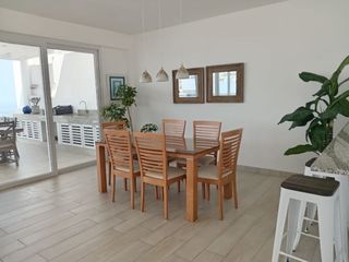 Foto 6 de LISTA PARA MUDARSE! ESPECTACULAR CASA DE PLAYA AMOBLADA EN LOMAS DEL MAR