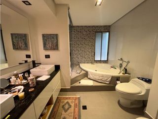 Foto 13 de Apartamento en Las Lomas 227m2  El Poblado