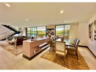 Foto 4 de Espectacular casa en Arriendo Las Palmas Medellín