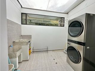 Foto 17 de Espectacular casa en Arriendo Las Palmas Medellín