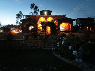 Casa De Lujo Estilo Toscano Italiano En La Mesa De Los Santos, Santander, Colombia