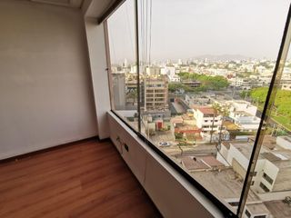 Foto 1 de La Positiva Alquila Oficina En San Isidro - C.e.s.i. - Piso 12