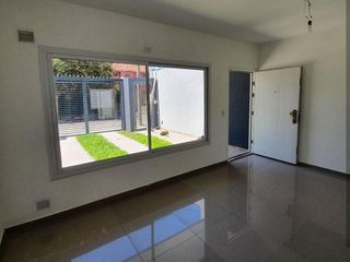 Complejo de DUPLEX 3 AMBIENTES A ESTRENAR  - Ituzaingó Norte