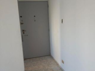 Departamento en venta - 2 Dormitorios 1 Baño - 50Mts2 - Villa Lugano