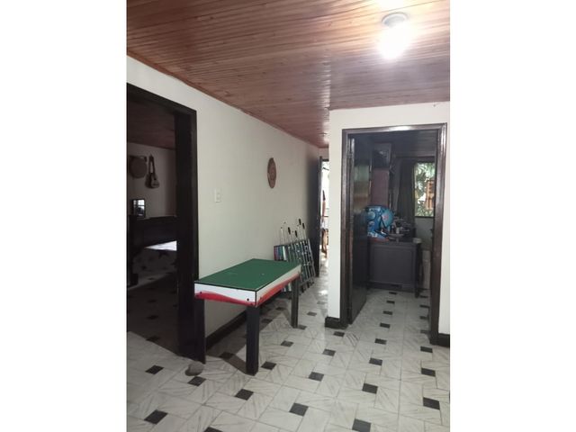 VENDO CASA EN EL TEMPLETE SUR CENTRAL