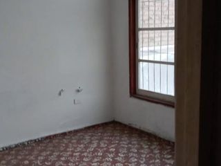 DORREGO Y JOAQUÍN V. GONZALES  2 DORM BALCÓN TERRAZA 75 M2  USD 35.000