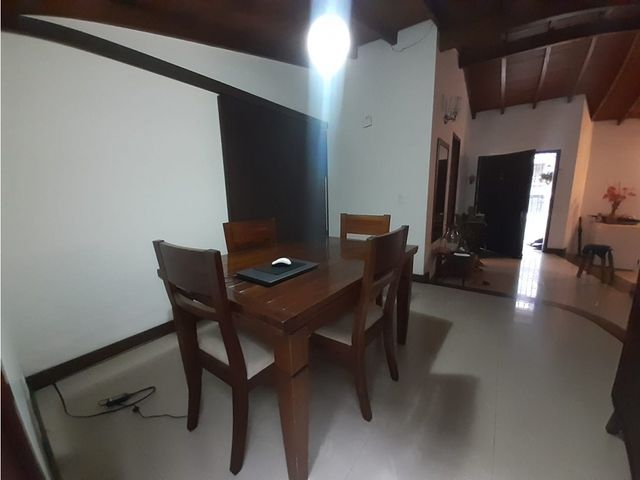 Casa Independiente en Arriendo Medellin Sector Castellana