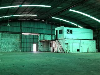 Galpón interno de 1100, zona comercial.