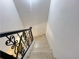 Se arrienda casa en Av del Libertador, Santa Marta