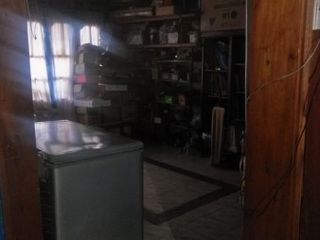 Foto 13 de SE VENDE CASA DE DOS PLANTAS MÃS GALPÃN EN BARRIO SAN ROQUE