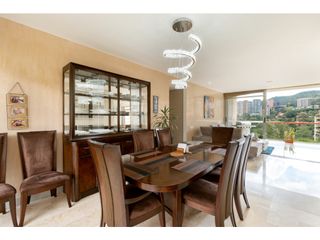 Venta Apartamento El poblado sector Las Santas DESOCUPADO