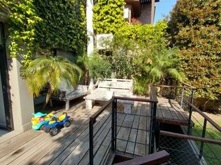 Foto 37 de Casa en alquiler 5 amb + playrom y quincho en Belgrano Chico