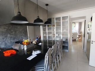 Foto 7 de Casa en alquiler 5 amb + playrom y quincho en Belgrano Chico