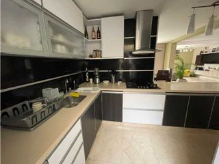 ARRIENDO CASA EN LA CASTELLANA