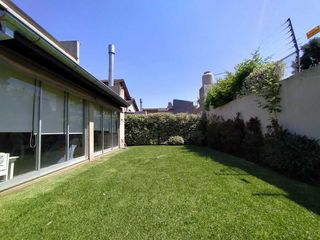 Foto 30 de Casa en venta en Hurlingham