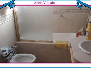 Foto 14 de Casa PH en venta en Villa Dominico