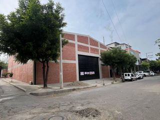 Foto 2 de bodega en arriendo en zona industrial. Cod A3186