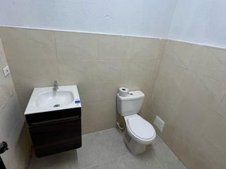 Foto 4 de bodega en arriendo en zona industrial. Cod A3186