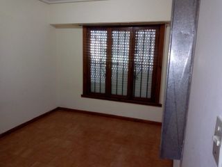 Foto 4 de CASA BROWN Y 180