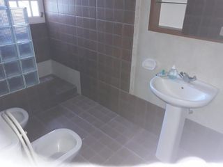 Foto 6 de SE VENDE CHALET 3 AMB. EN B° CERRADO- ING. MASCHWITZ