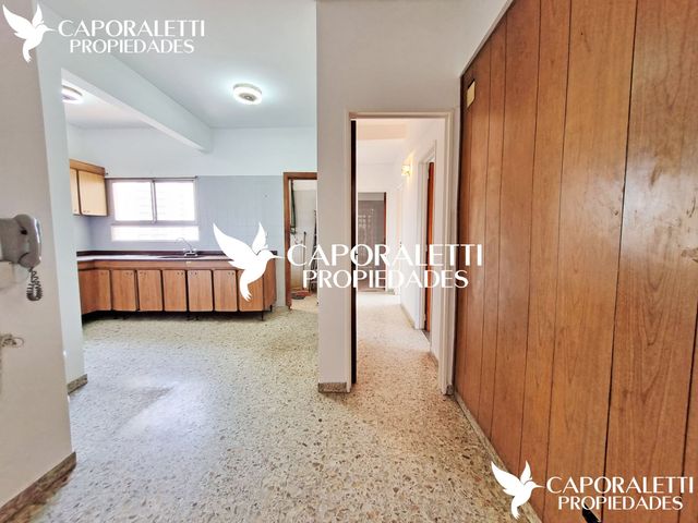 Venta Departamento Semipiso 3 Ambientes En Quilmes Centro Balcón Excelente Vista