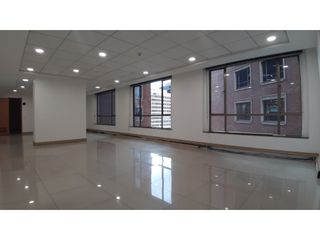 ARRIENDO OFICINA EN ZONA FINANCIERA DE BOGOTA