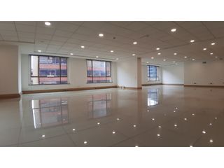 ARRIENDO OFICINA EN ZONA FINANCIERA DE BOGOTA