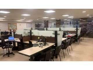 Foto 2 de OFICINA VENTA MEDELLIN SECTOR CAMPO AMOR