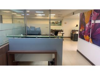 Foto 10 de OFICINA VENTA MEDELLIN SECTOR CAMPO AMOR