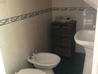 Casa en venta - 2 Dormitorios 1 Baño - 103mts2 - La Lucila Del Mar