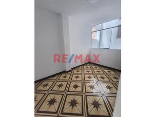 Foto 4 de 🌟 ¡OPORTUNIDAD ÚNICA EN TRUJILLO! 🌟

¿Estás buscando un hogar acogedor y moderno en una ubicación privilegiada? ¡Descubre este hermoso departamento
